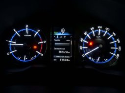 Toyota Kijang Innova V A/T Gasoline 2020  - Beli Mobil Bekas Berkualitas 6