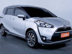 Toyota Sienta V 2017 MPV - Kredit Mobil Murah