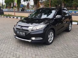 Jual mobil Honda HR-V 2016 10