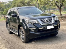 Nissan Terra 2.5L 4x2 VL AT 2018 Hitam 3