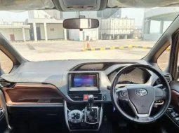 2018 Toyota Voxy 2.0 AT Rawatan ATPM Dari Baru Km 42rb Plat GENAP Pjk APRIL 2024 Pkt KREDIT TDP 69jt 5