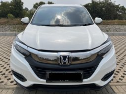 Honda HR-V E Special Edition 2020 1