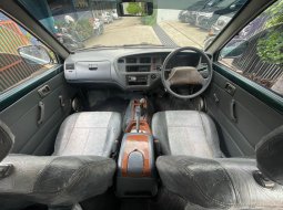 Toyota Kijang SSX 2000 7