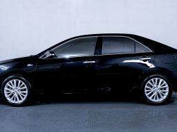 Toyota Camry 2.5 V 2018 Hitam  - Mobil Cicilan Murah 3