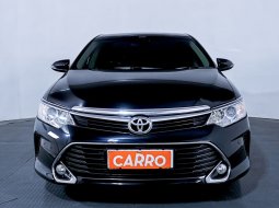 Toyota Camry 2.5 V 2018 Hitam  - Mobil Cicilan Murah 4