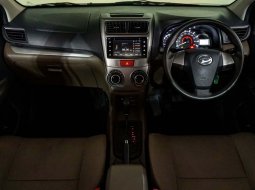 JUAL Daihatsu Xenia 1.3 R Sporty AT 2016 Silver 8