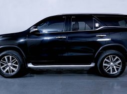 Toyota Fortuner 2.4 VRZ AT 2017  - Cicilan Mobil DP Murah 5