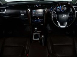 Toyota Fortuner 2.4 VRZ AT 2017  - Cicilan Mobil DP Murah 3