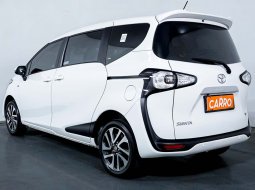 Toyota Sienta V CVT 2020 Putih Bergaransi 7