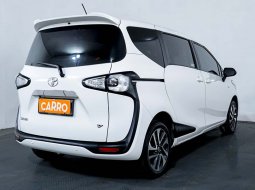 Toyota Sienta V CVT 2020 Putih Bergaransi 11