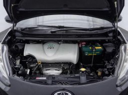 Toyota Sienta V 2016 MPV 12