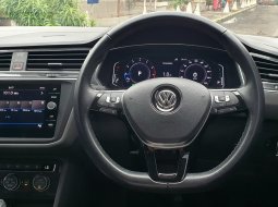 Dp20jt km23rban Volkswagen Tiguan TSI 1.4 Automatic 2021 hitam cash kredit proses bisa dibantu 13