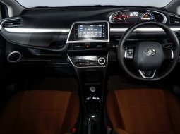 Toyota Sienta V 2017 Abu-abu  - Beli Mobil Bekas Berkualitas 3