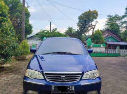 Honda Odyssey 2.4L NA 2004 Biru