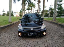 Honda Odyssey 2.4L NA 2005 Hitam 1