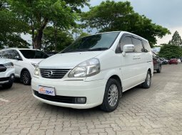 Nissan Serena Highway Star AT Matic 2011 Putih