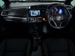 Honda Jazz RS CVT 2019
DP rendah 11