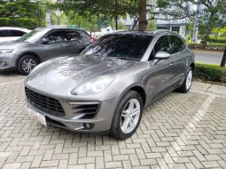 Porsche Macan PDK 2014 Abu-abu