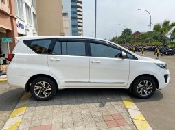 Toyota Kijang Innova 2.4V 2021 luxury dp minim 2