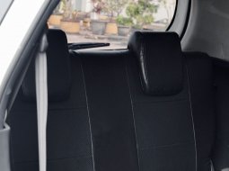 Daihatsu Sigra 1.2 R DLX MT 2016 Putih 8