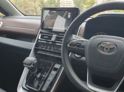 Toyota Kijang Innova Zenix G 2.0 At TNGA Gen7 Non Hybrid 2023 Hitam 12