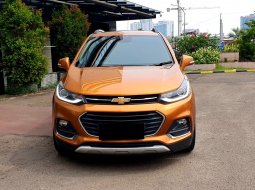Chevrolet TRAX LTZ 2017 orange sunroof dp22jt service record tgn pertama dr baru cash kredit bisa 3