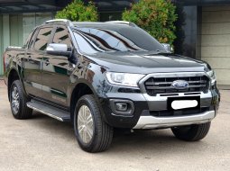 Ford Ranger WILDTRACK 4X4 2022 hitam km 19 perak cash kredit proses bisa dibantu