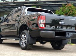 Ford Ranger WILDTRACK 4X4 2022 hitam km 19 perak cash kredit proses bisa dibantu 8