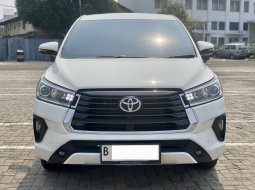 Toyota Kijang Innova V A/T Diesel 2022 Putih 4