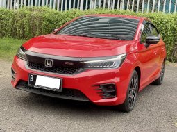 Honda City Hatchback M/T 2021 Merah