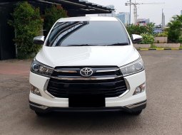 Toyota Kijang Innova Venturer 2.4 Diesel At 2019 Putih