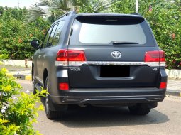 Toyota Land Cruiser VX-R 2017 hitam diesel km41rban pajak panjang cash kredit proses bisa dibantu 6