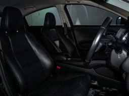 JUAL Honda HR-V 1.5 E SE CVT 2020 Hitam 6