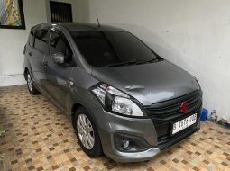 Suzuki Ertiga GL AT