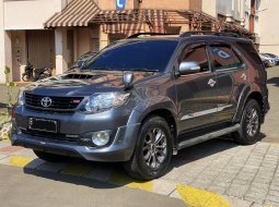 Toyota Fortuner G TRD 2015 manual diesel vnt turbo