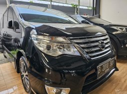 Nissan Serena Highway Star 2016