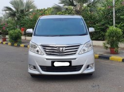 Toyota Alphard 2.5 G A/T 2012 silver dp20jt sunroof cash kredit proses bisa dibantu 1