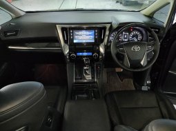 Toyota Vellfire 2.5 G AT 2019 Hitam 6