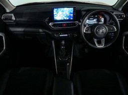 Toyota Raize 1.0T GR Sport CVT (One Tone) 2022  - Beli Mobil Bekas Berkualitas 5