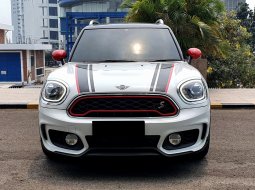 KM 5rb MINI Countryman Cooper S (f60) At 2018 Putih