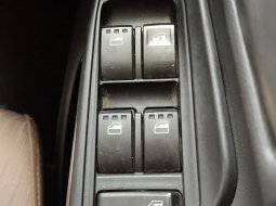 Toyota Avanza 1.3E MT Manual 2018 Kuning 6