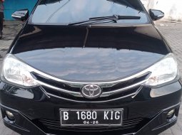 Toyota Etios 2016 Hitam