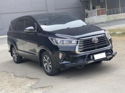 Toyota Kijang Innova V A/T Diesel 2021 Hitam 3