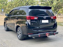 Toyota Kijang Innova V A/T Diesel 2021 Hitam 5