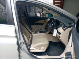 TDP (12JT) Mitsubishi Xpander Ultimate AT 2019 Silver 7