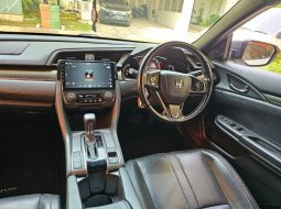 Honda Civic Hatchback 2018 5