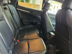 Honda Civic Hatchback 2018 6