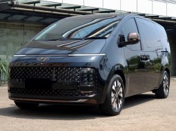 Dp49jt Km11rb Hyundai Staria Signature 9 seater 2021 hitam pajak panjang cash kredit proses bisa 3