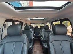 Dp49jt Km11rb Hyundai Staria Signature 9 seater 2021 hitam pajak panjang cash kredit proses bisa 14