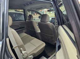 Daihatsu Xenia R Deluxe 1.3 AT ( Matic ) 2012 Abu2 Tua Km 124rban Plat Jakarta Timur 4